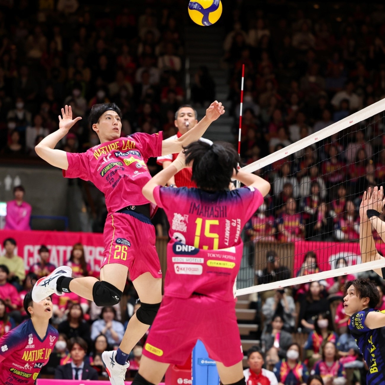 萨基：喜欢巴萨的足球哲学 亚马尔非常优秀但与梅西比较还太早